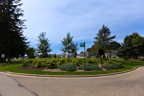 Mayfair East plant beds 4