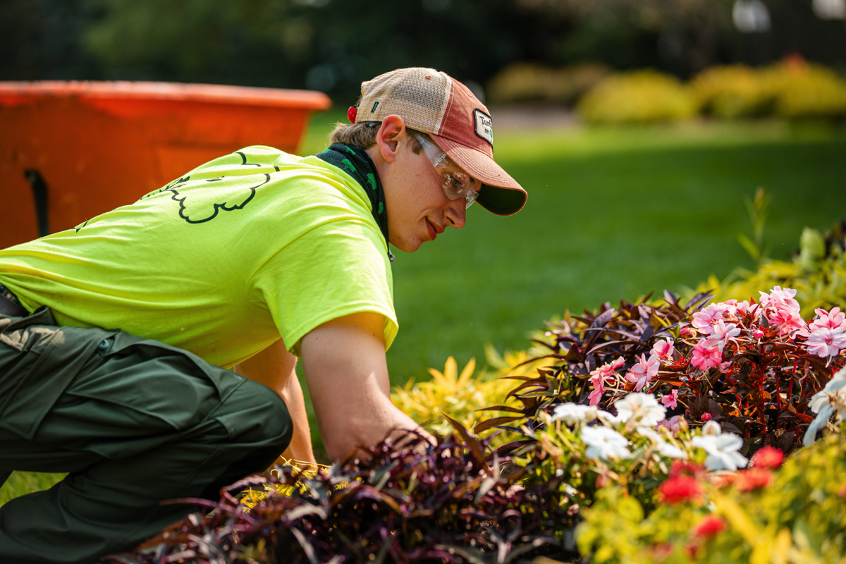How Turfscape Is Managing The Landscaping Labor Shortage & Rising Prices