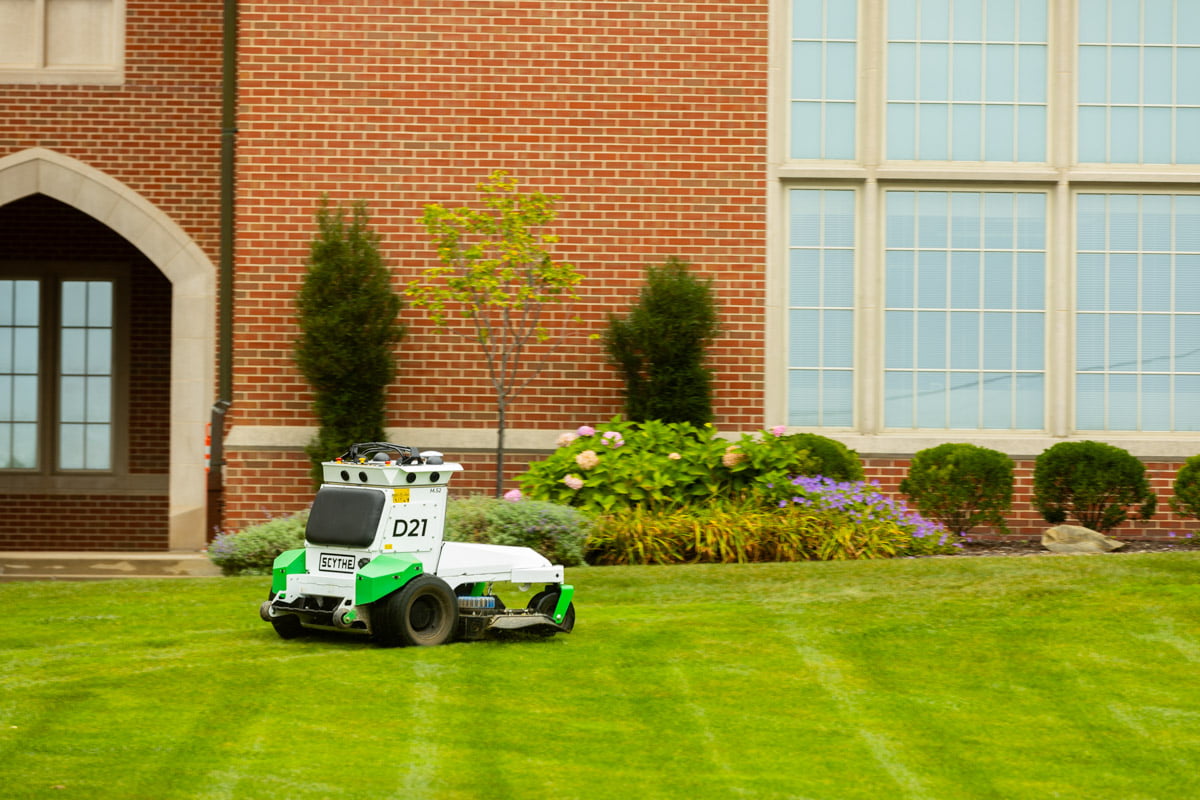 How Technology Has Improved Commercial Ground Maintenance in Northeast Ohio: Robotic Mowers