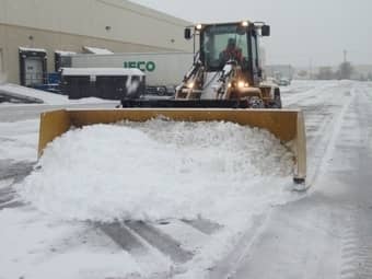 lawn_and_snow_contractor